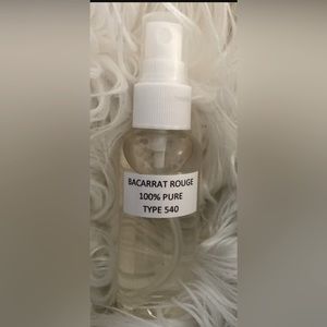 Baccarat Rouge 540 Type 100% Pure oil
Spray bottle